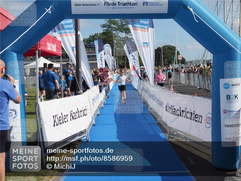 17.08.2025 - KN Förde Triathlon 2025 MichiJ http://msf.ph/oto/8586959 17.08.2025 10:26:39 Laufen 157 meine-sportfotos.de