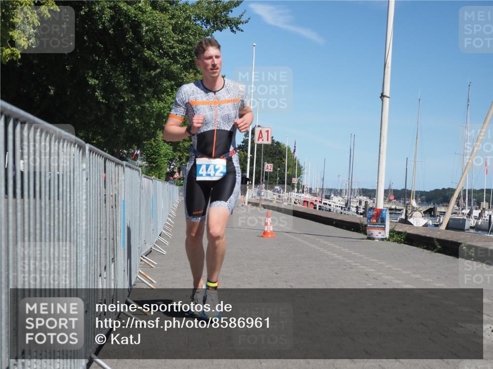 17.08.2025 - KN Förde Triathlon 2025 KatJ http://msf.ph/oto/8586961 17.08.2025 13:29:14 Laufen 442 meine-sportfotos.de