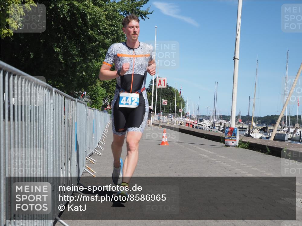 17.08.2025 - KN Förde Triathlon 2025 KatJ http://msf.ph/oto/8586965 17.08.2025 13:29:14 Laufen 442 meine-sportfotos.de