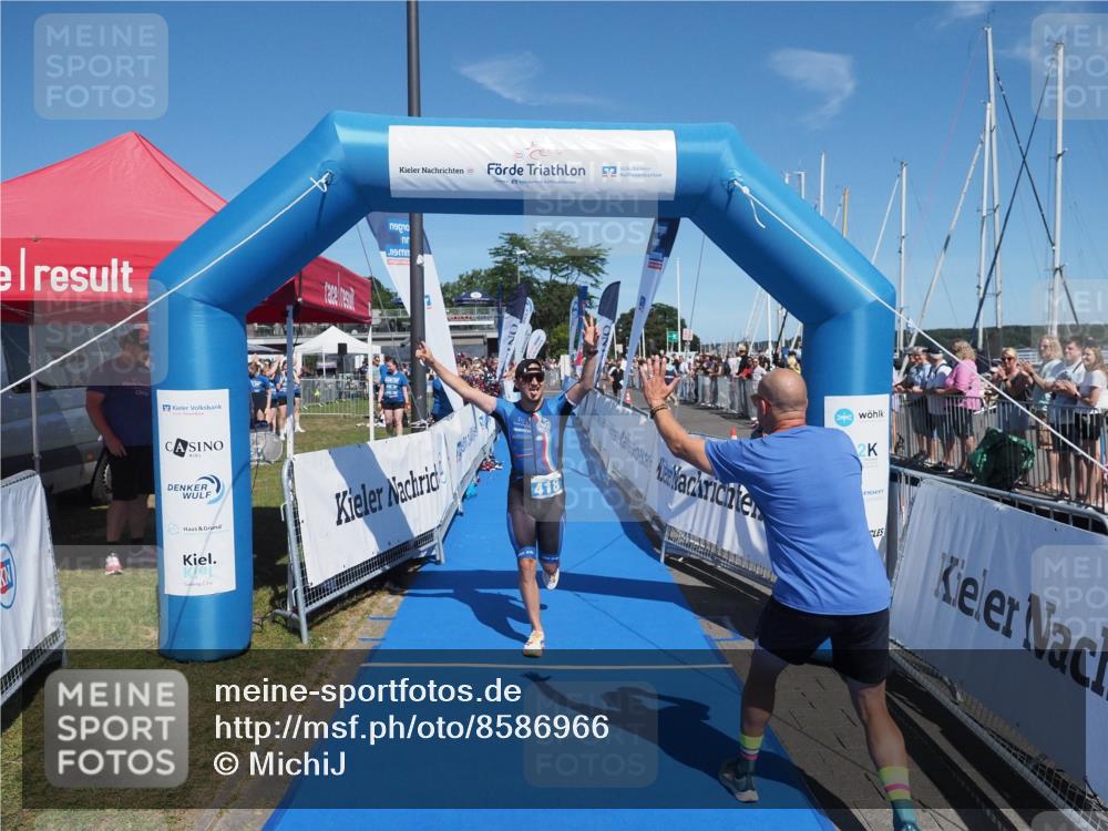 17.08.2025 - KN Förde Triathlon 2025 MichiJ http://msf.ph/oto/8586966 17.08.2025 13:37:08 Laufen 418 meine-sportfotos.de