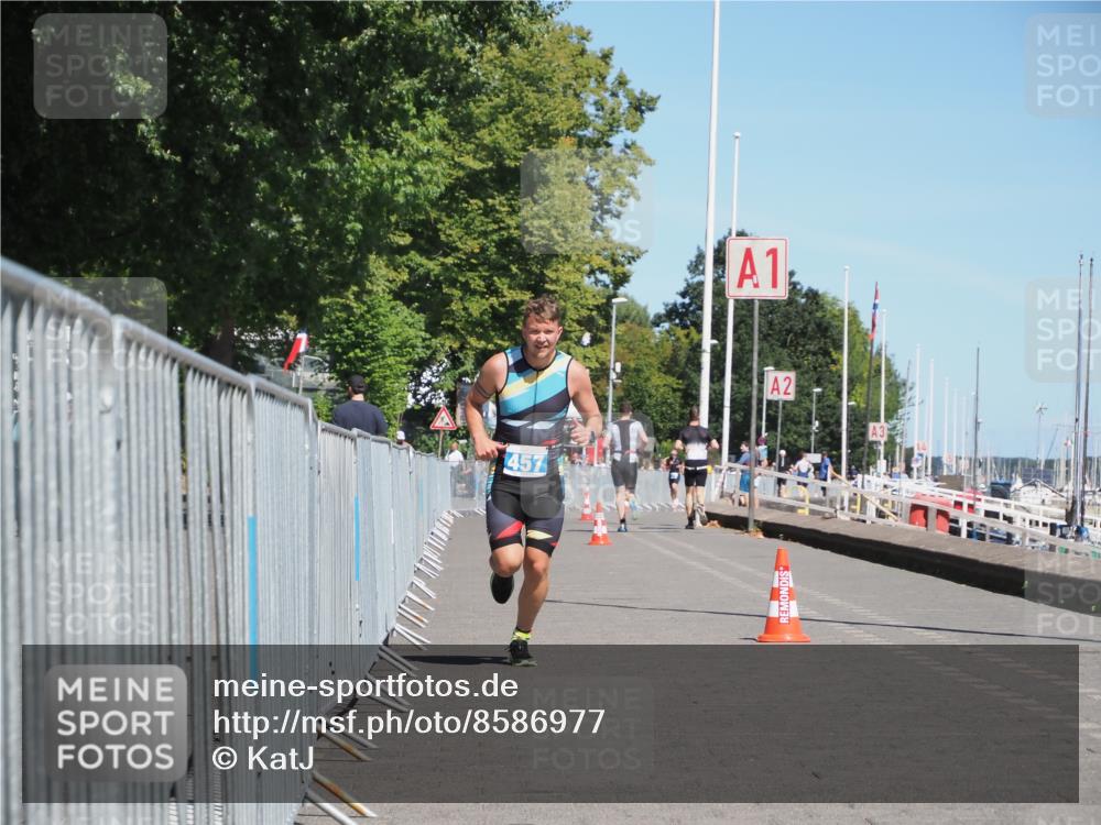 17.08.2025 - KN Förde Triathlon 2025 KatJ http://msf.ph/oto/8586977 17.08.2025 13:29:33 Laufen 457 meine-sportfotos.de