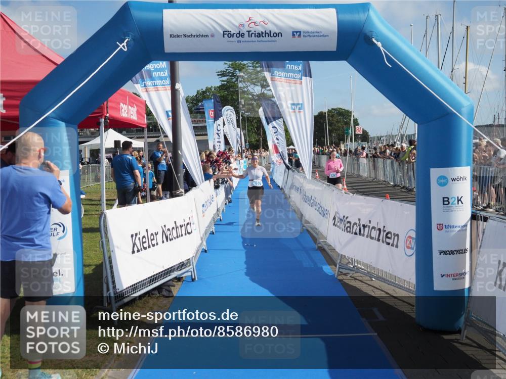 17.08.2025 - KN Förde Triathlon 2025 MichiJ http://msf.ph/oto/8586980 17.08.2025 10:26:40 Laufen 157 meine-sportfotos.de