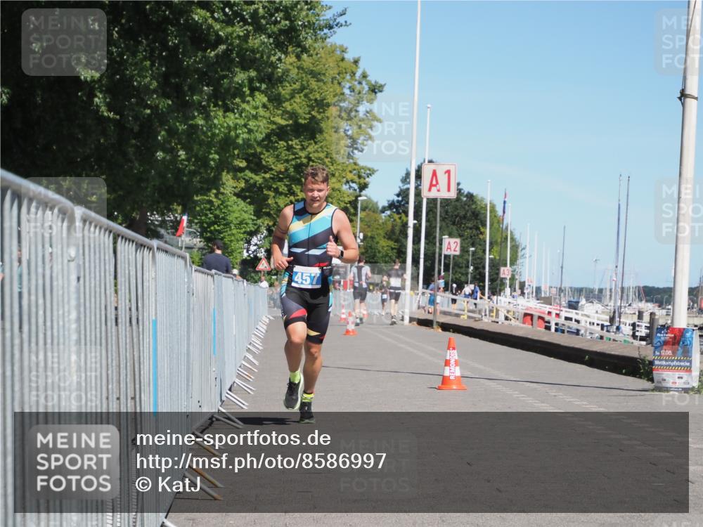 17.08.2025 - KN Förde Triathlon 2025 KatJ http://msf.ph/oto/8586997 17.08.2025 13:29:34 Laufen 457 meine-sportfotos.de