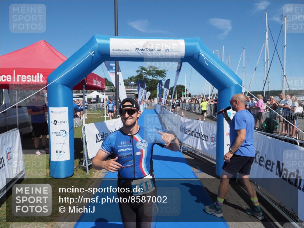 17.08.2025 - KN Förde Triathlon 2025 MichiJ http://msf.ph/oto/8587002 17.08.2025 13:37:09 Laufen 418 meine-sportfotos.de