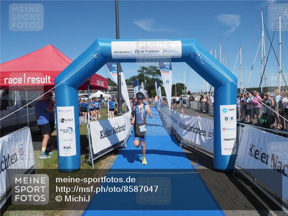 17.08.2025 - KN Förde Triathlon 2025 MichiJ http://msf.ph/oto/8587047 17.08.2025 13:38:54 Laufen 401 meine-sportfotos.de