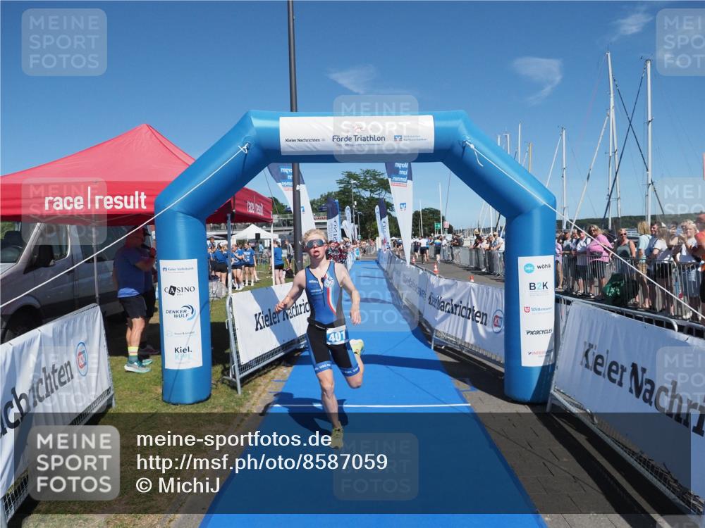 17.08.2025 - KN Förde Triathlon 2025 MichiJ http://msf.ph/oto/8587059 17.08.2025 13:38:55 Laufen 401 meine-sportfotos.de