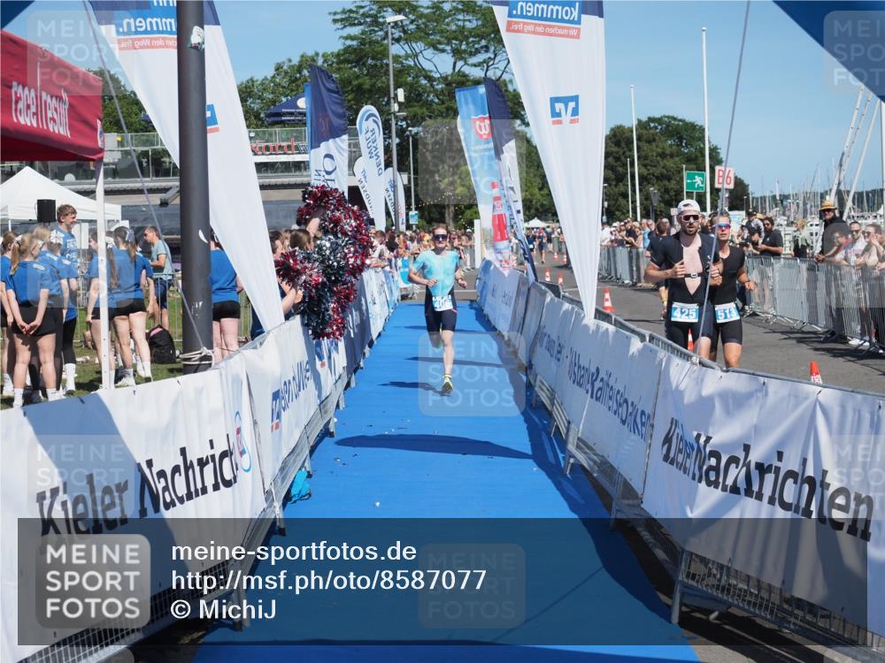17.08.2025 - KN Förde Triathlon 2025 MichiJ http://msf.ph/oto/8587077 17.08.2025 13:39:31 Laufen 406 meine-sportfotos.de