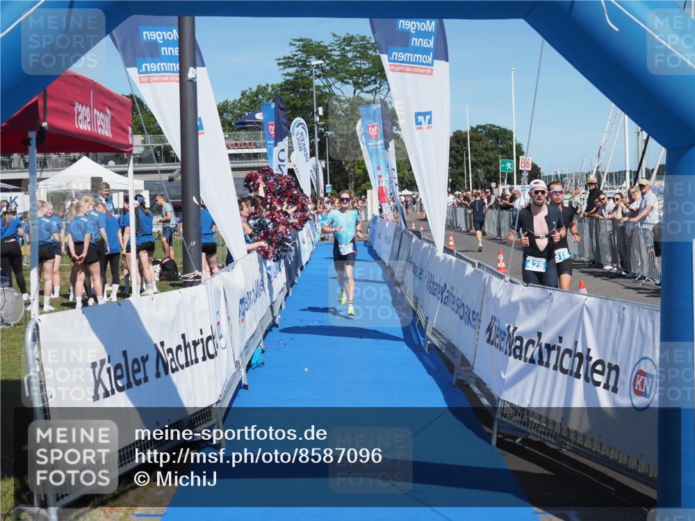17.08.2025 - KN Förde Triathlon 2025 MichiJ http://msf.ph/oto/8587096 17.08.2025 13:39:31 Laufen 406 meine-sportfotos.de