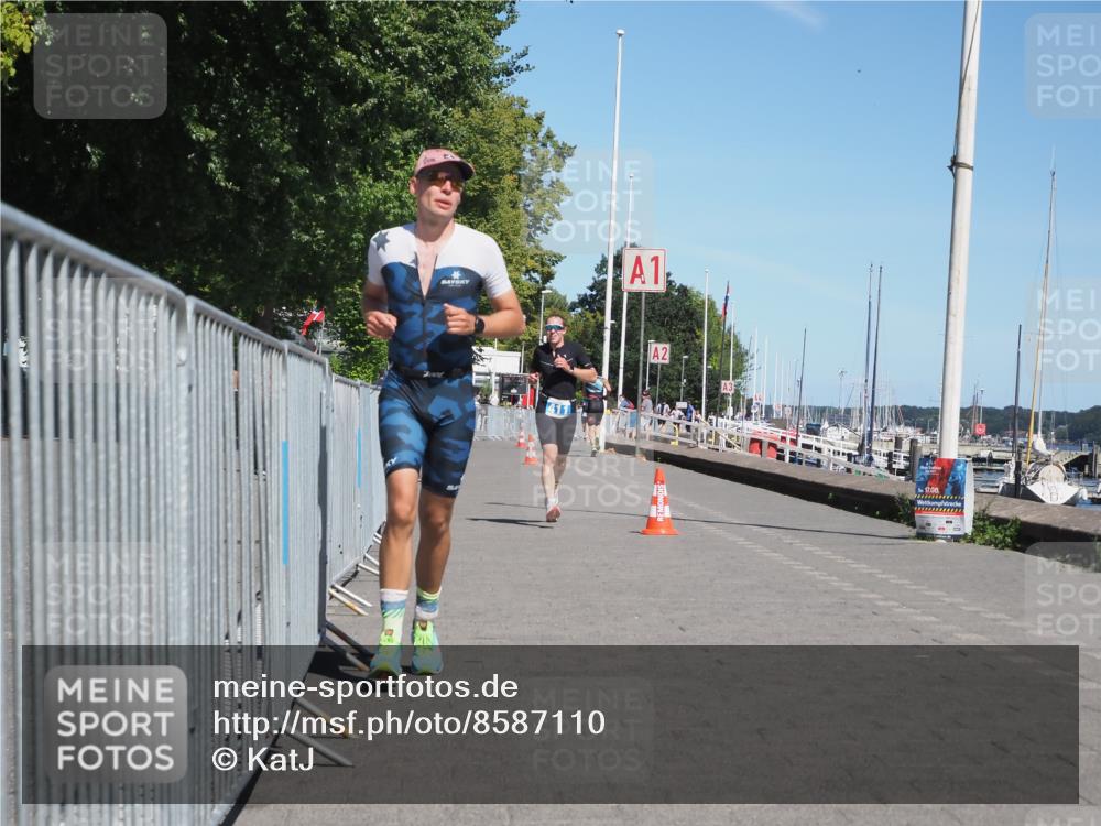 17.08.2025 - KN Förde Triathlon 2025 KatJ http://msf.ph/oto/8587110 17.08.2025 13:29:54 Laufen 411, 416, 467 meine-sportfotos.de