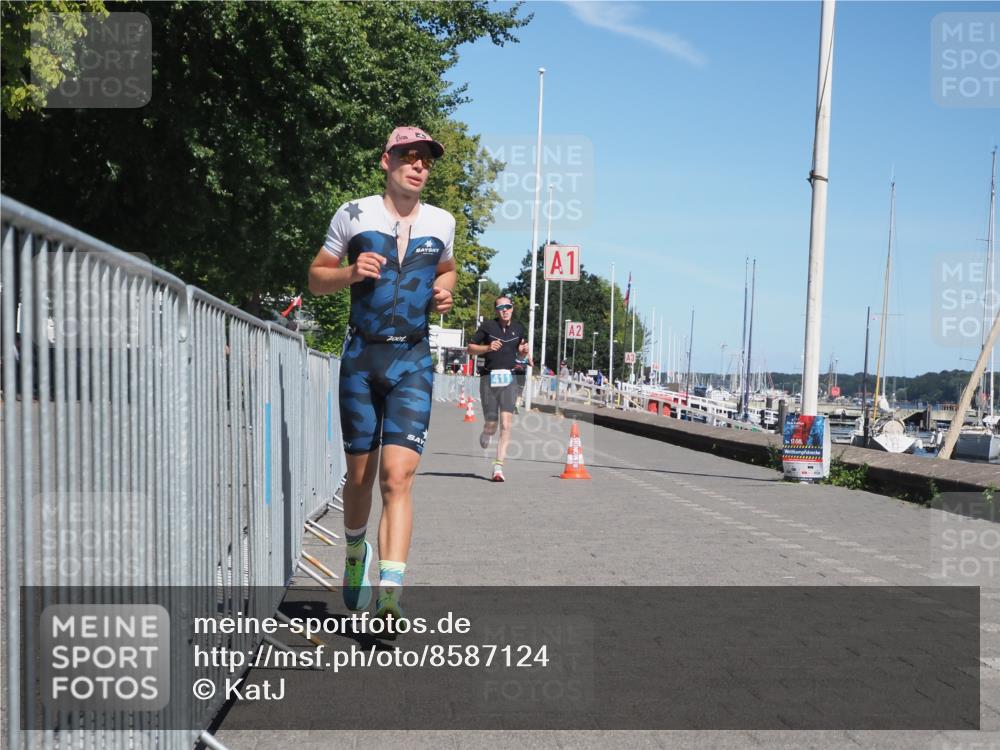 17.08.2025 - KN Förde Triathlon 2025 KatJ http://msf.ph/oto/8587124 17.08.2025 13:29:55 Laufen 411, 416, 467 meine-sportfotos.de