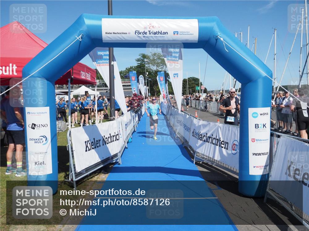 17.08.2025 - KN Förde Triathlon 2025 MichiJ http://msf.ph/oto/8587126 17.08.2025 13:39:32 Laufen 406 meine-sportfotos.de