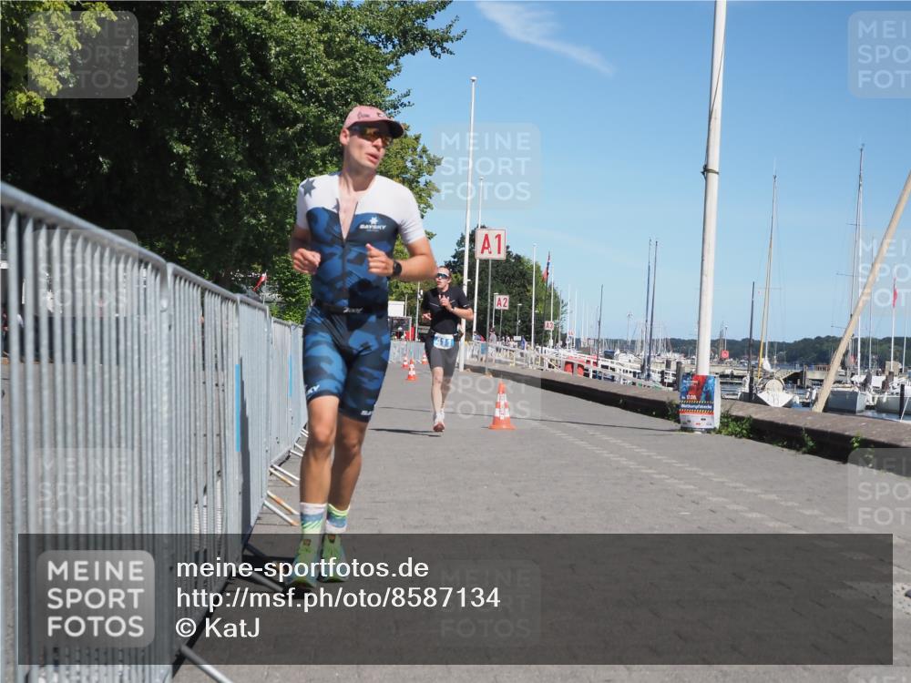 17.08.2025 - KN Förde Triathlon 2025 KatJ http://msf.ph/oto/8587134 17.08.2025 13:29:55 Laufen 411, 416, 467 meine-sportfotos.de