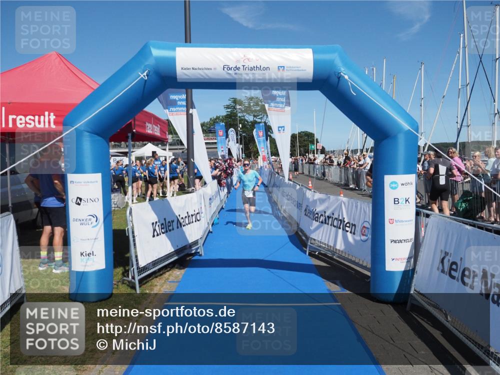 17.08.2025 - KN Förde Triathlon 2025 MichiJ http://msf.ph/oto/8587143 17.08.2025 13:39:33 Laufen 406 meine-sportfotos.de