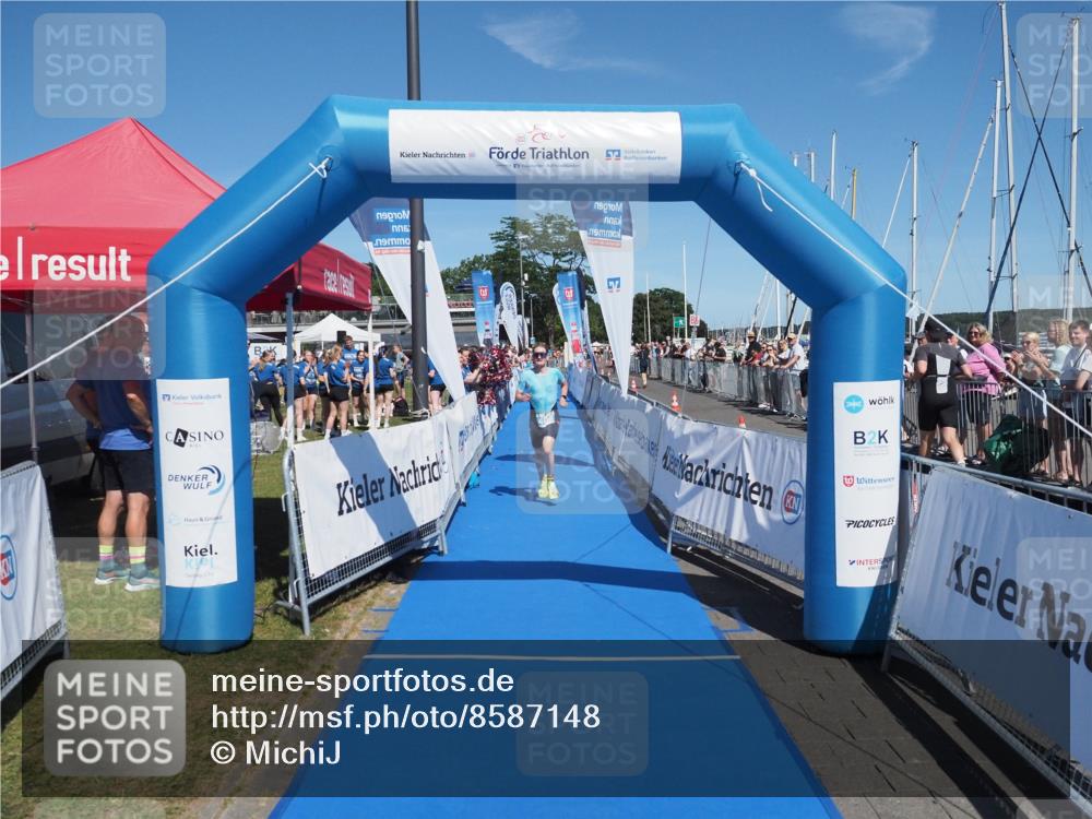 17.08.2025 - KN Förde Triathlon 2025 MichiJ http://msf.ph/oto/8587148 17.08.2025 13:39:33 Laufen 406 meine-sportfotos.de