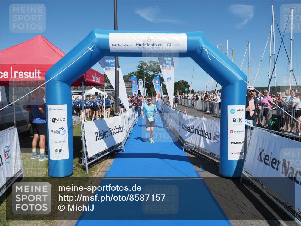 17.08.2025 - KN Förde Triathlon 2025 MichiJ http://msf.ph/oto/8587157 17.08.2025 13:39:33 Laufen 406 meine-sportfotos.de