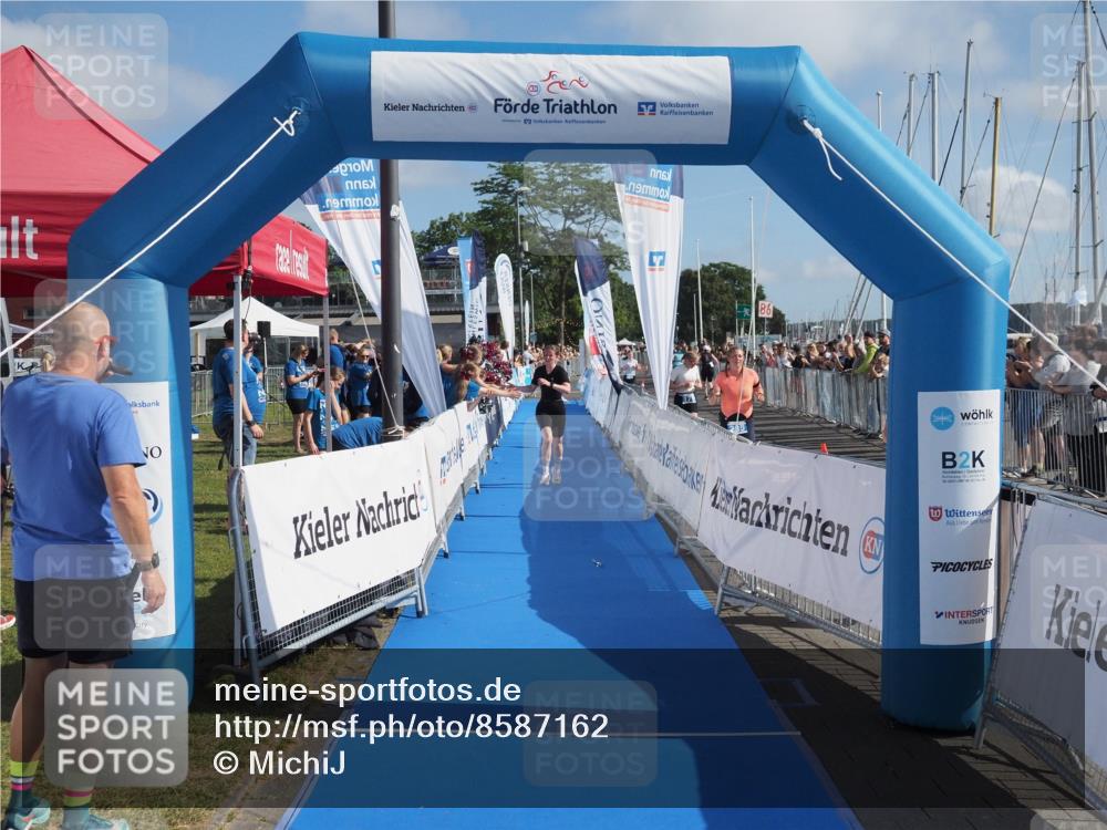 17.08.2025 - KN Förde Triathlon 2025 MichiJ http://msf.ph/oto/8587162 17.08.2025 10:27:16 Laufen 126 meine-sportfotos.de