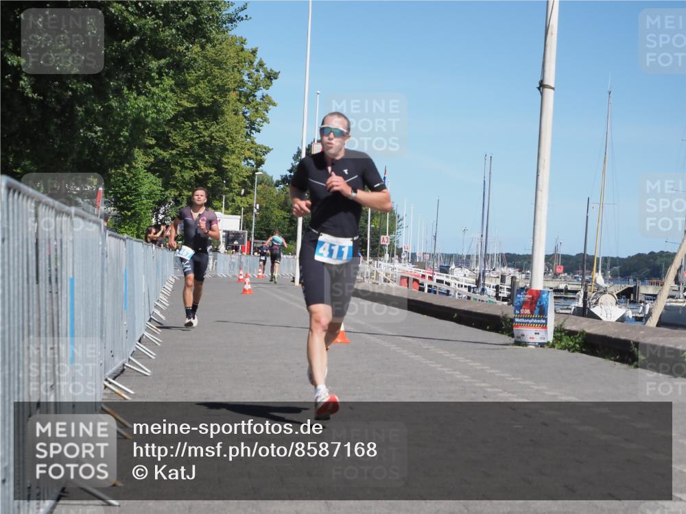 17.08.2025 - KN Förde Triathlon 2025 KatJ http://msf.ph/oto/8587168 17.08.2025 13:29:57 Laufen 411, 416, 467 meine-sportfotos.de
