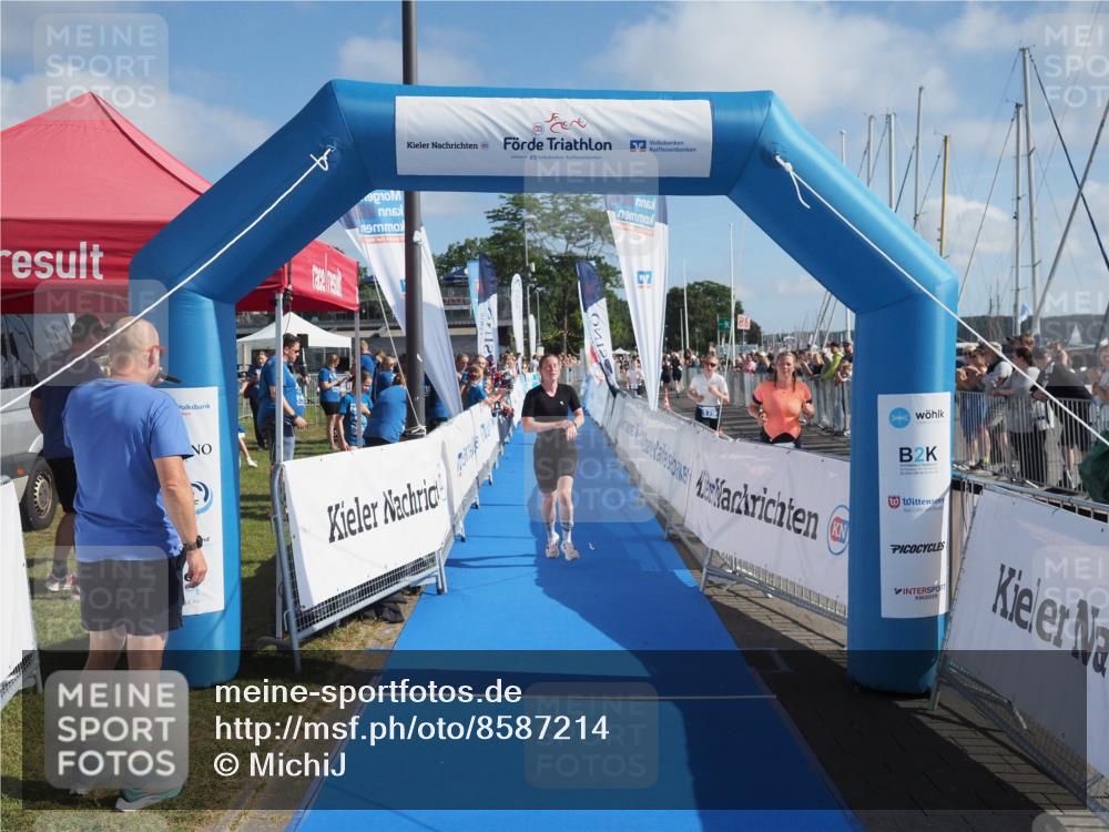 17.08.2025 - KN Förde Triathlon 2025 MichiJ http://msf.ph/oto/8587214 17.08.2025 10:27:18 Laufen 126 meine-sportfotos.de