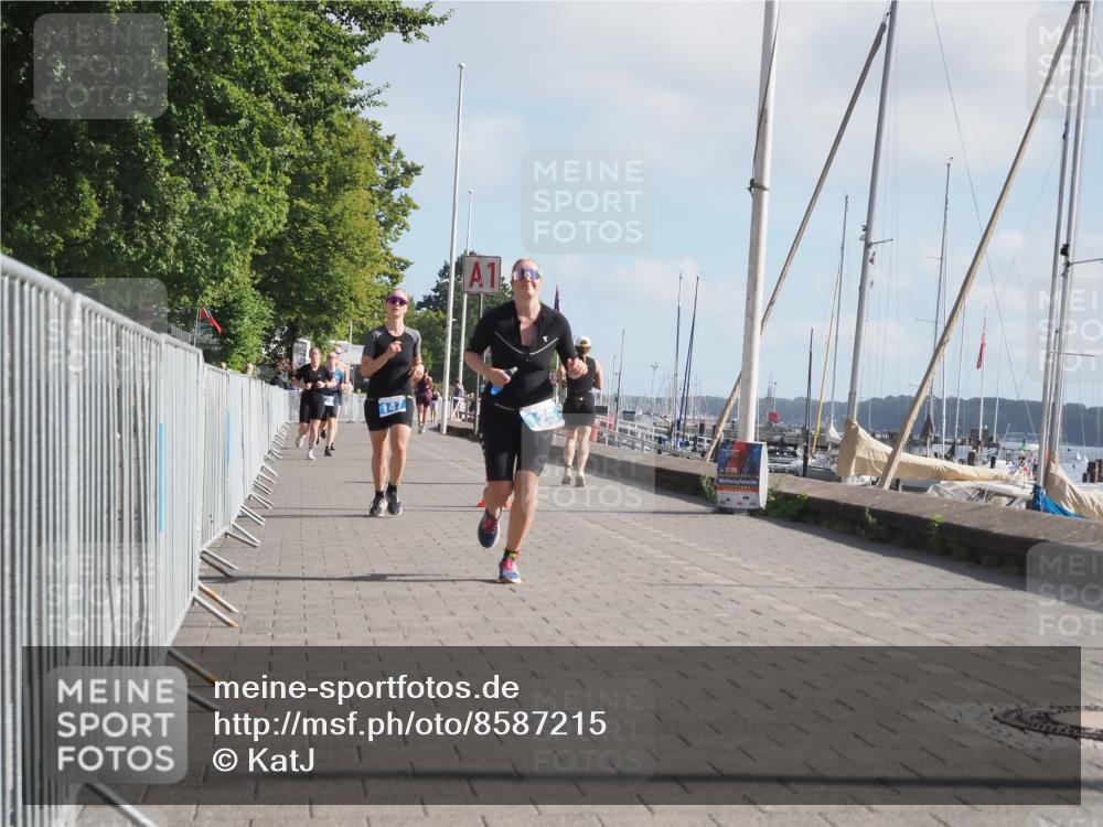 17.08.2025 - KN Förde Triathlon 2025 KatJ http://msf.ph/oto/8587215 17.08.2025 10:12:30 Laufen 125, 147 meine-sportfotos.de