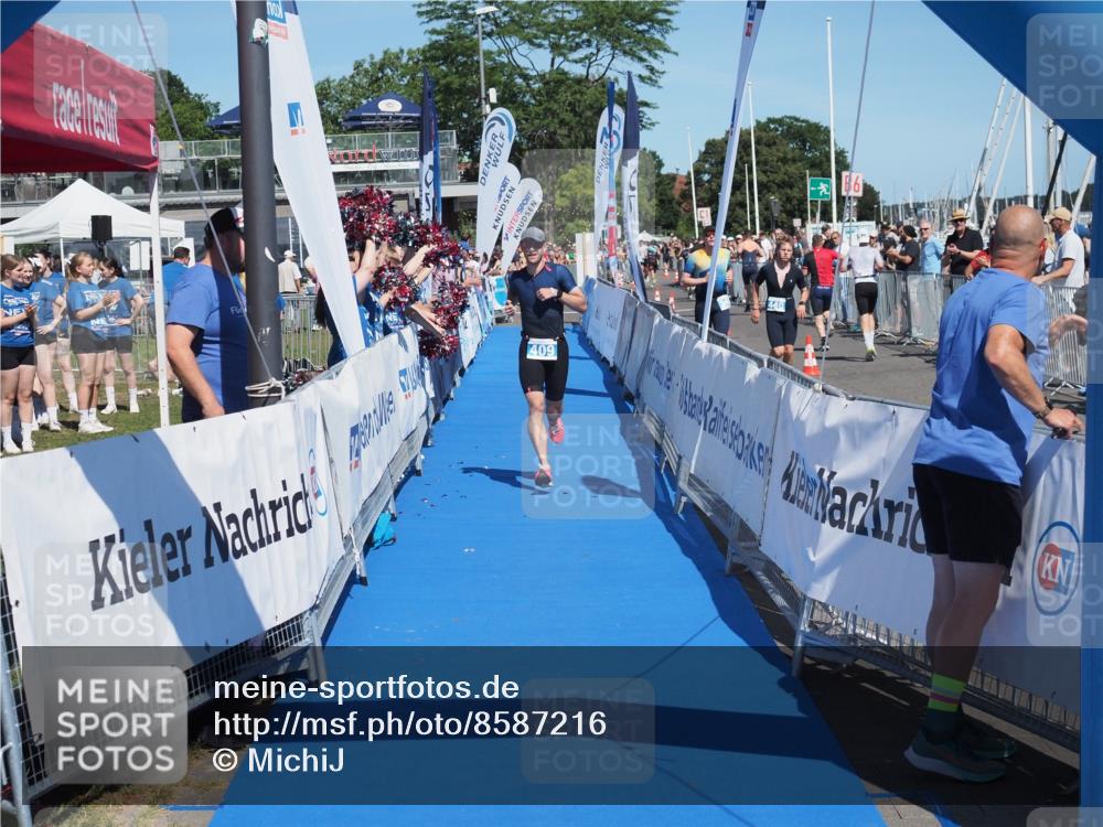 17.08.2025 - KN Förde Triathlon 2025 MichiJ http://msf.ph/oto/8587216 17.08.2025 13:41:12 Laufen 409 meine-sportfotos.de