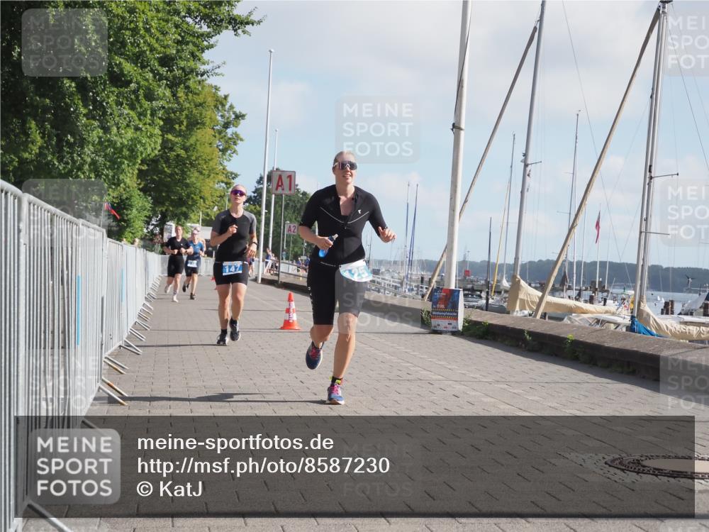 17.08.2025 - KN Förde Triathlon 2025 KatJ http://msf.ph/oto/8587230 17.08.2025 10:12:31 Laufen 125, 126, 147, 158 meine-sportfotos.de