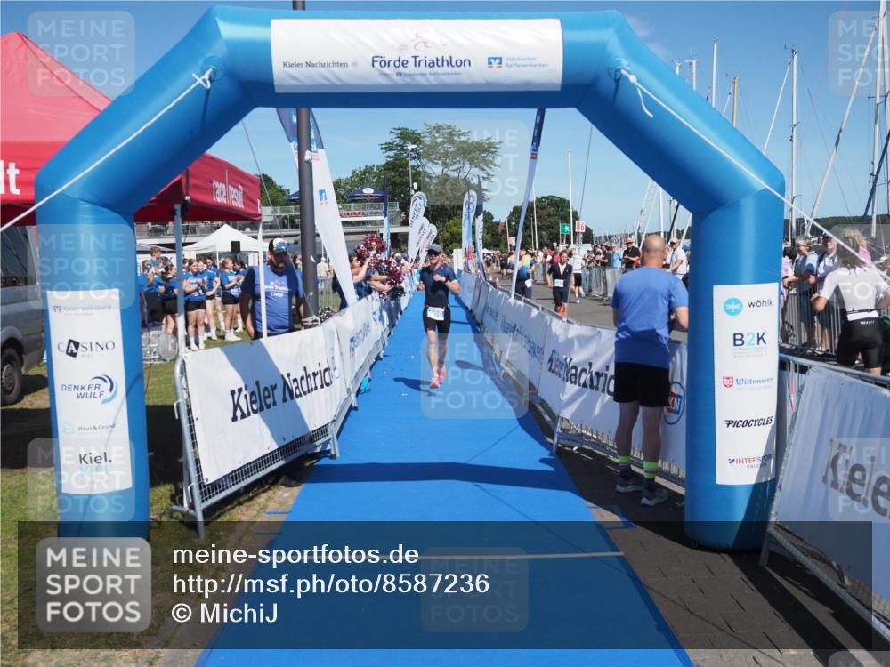 17.08.2025 - KN Förde Triathlon 2025 MichiJ http://msf.ph/oto/8587236 17.08.2025 13:41:13 Laufen 409 meine-sportfotos.de