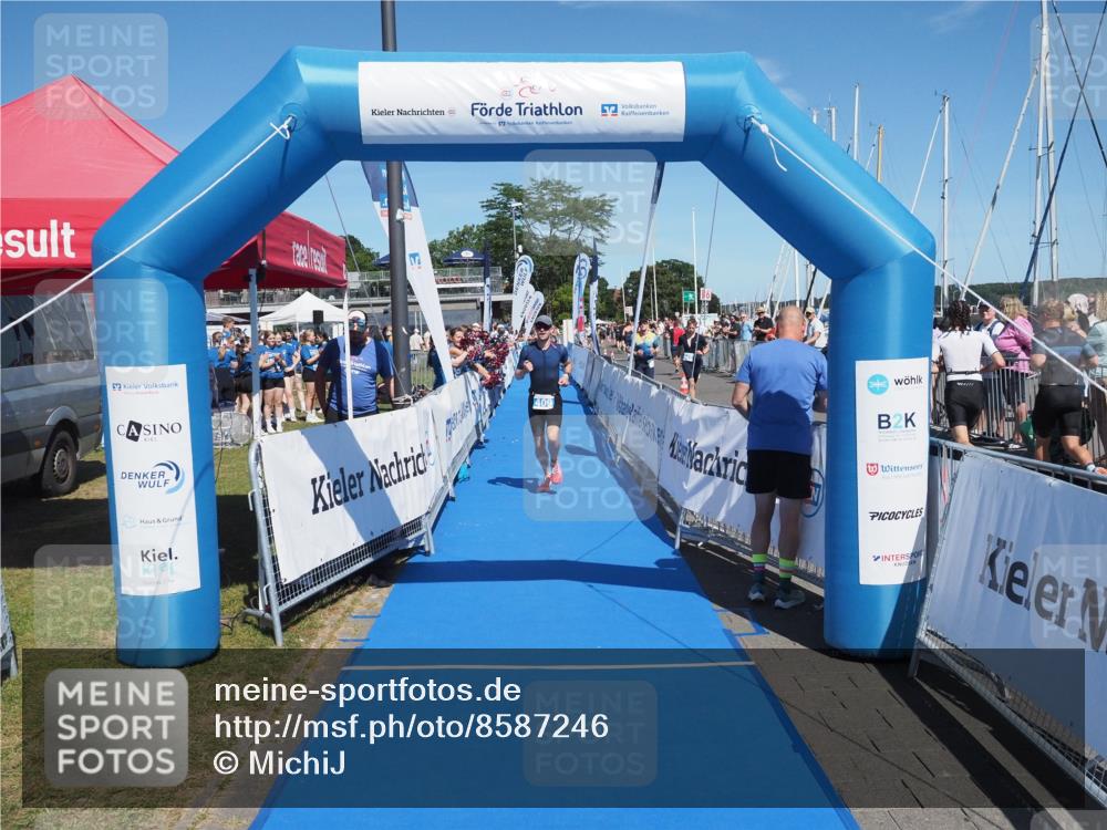 17.08.2025 - KN Förde Triathlon 2025 MichiJ http://msf.ph/oto/8587246 17.08.2025 13:41:13 Laufen 409 meine-sportfotos.de