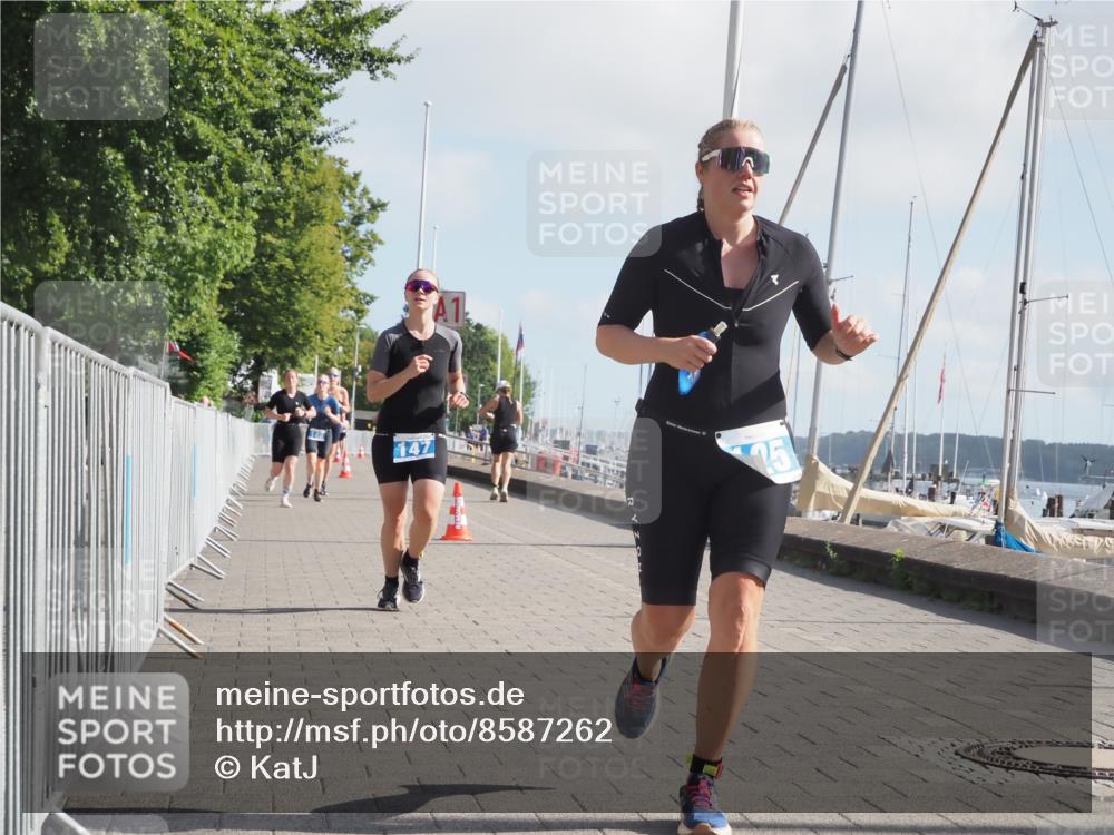 17.08.2025 - KN Förde Triathlon 2025 KatJ http://msf.ph/oto/8587262 17.08.2025 10:12:32 Laufen 125, 126, 147, 148, 158 meine-sportfotos.de