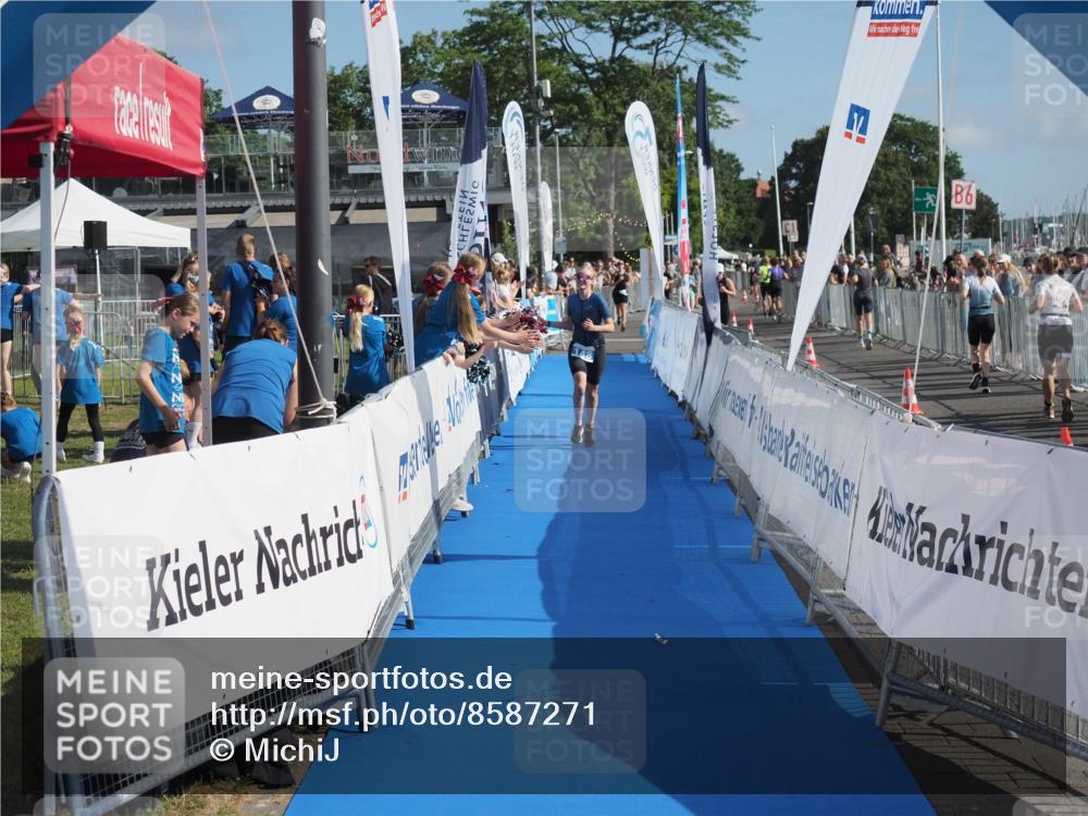 17.08.2025 - KN Förde Triathlon 2025 MichiJ http://msf.ph/oto/8587271 17.08.2025 10:27:40 Laufen 148 meine-sportfotos.de