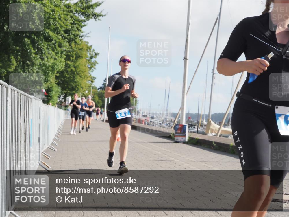 17.08.2025 - KN Förde Triathlon 2025 KatJ http://msf.ph/oto/8587292 17.08.2025 10:12:33 Laufen 125, 126, 147, 148, 158 meine-sportfotos.de