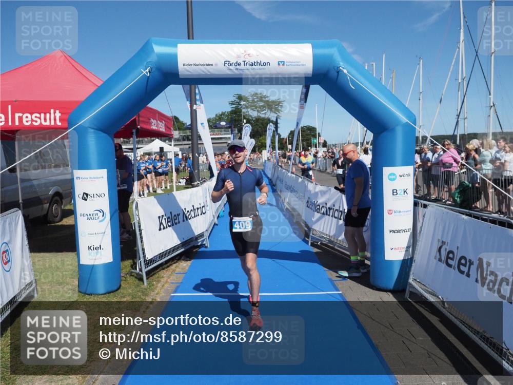 17.08.2025 - KN Förde Triathlon 2025 MichiJ http://msf.ph/oto/8587299 17.08.2025 13:41:15 Laufen 409 meine-sportfotos.de