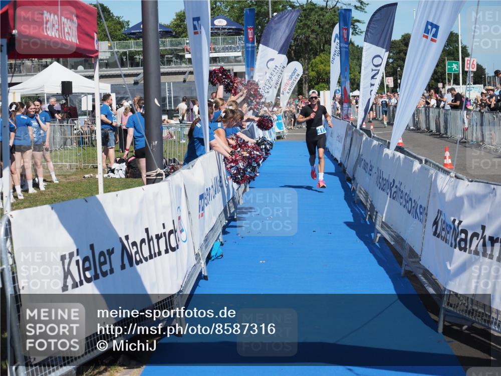 17.08.2025 - KN Förde Triathlon 2025 MichiJ http://msf.ph/oto/8587316 17.08.2025 13:41:52 Laufen 417 meine-sportfotos.de