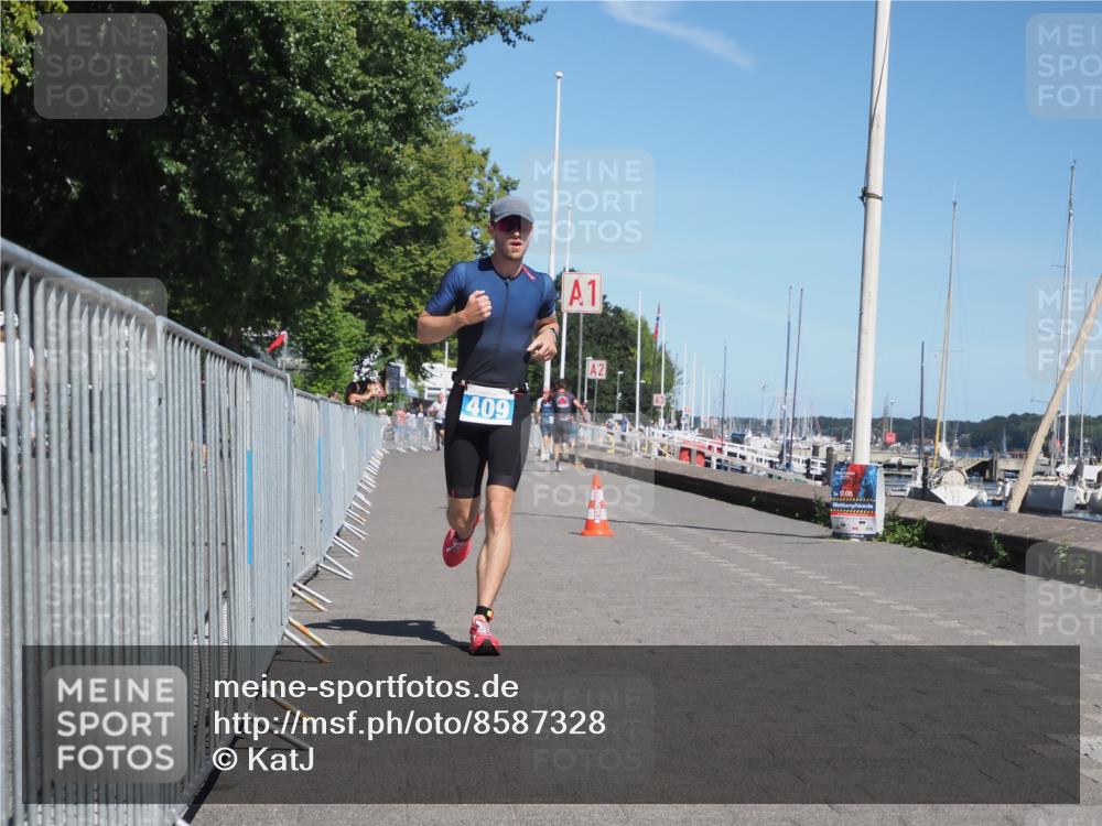 17.08.2025 - KN Förde Triathlon 2025 KatJ http://msf.ph/oto/8587328 17.08.2025 13:30:17 Laufen 409 meine-sportfotos.de