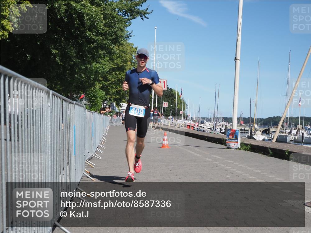 17.08.2025 - KN Förde Triathlon 2025 KatJ http://msf.ph/oto/8587336 17.08.2025 13:30:17 Laufen 409 meine-sportfotos.de