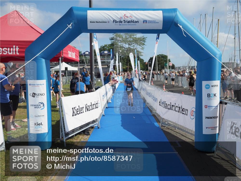17.08.2025 - KN Förde Triathlon 2025 MichiJ http://msf.ph/oto/8587347 17.08.2025 10:27:42 Laufen 148 meine-sportfotos.de