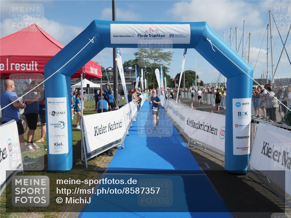 17.08.2025 - KN Förde Triathlon 2025 MichiJ http://msf.ph/oto/8587357 17.08.2025 10:27:42 Laufen 148 meine-sportfotos.de
