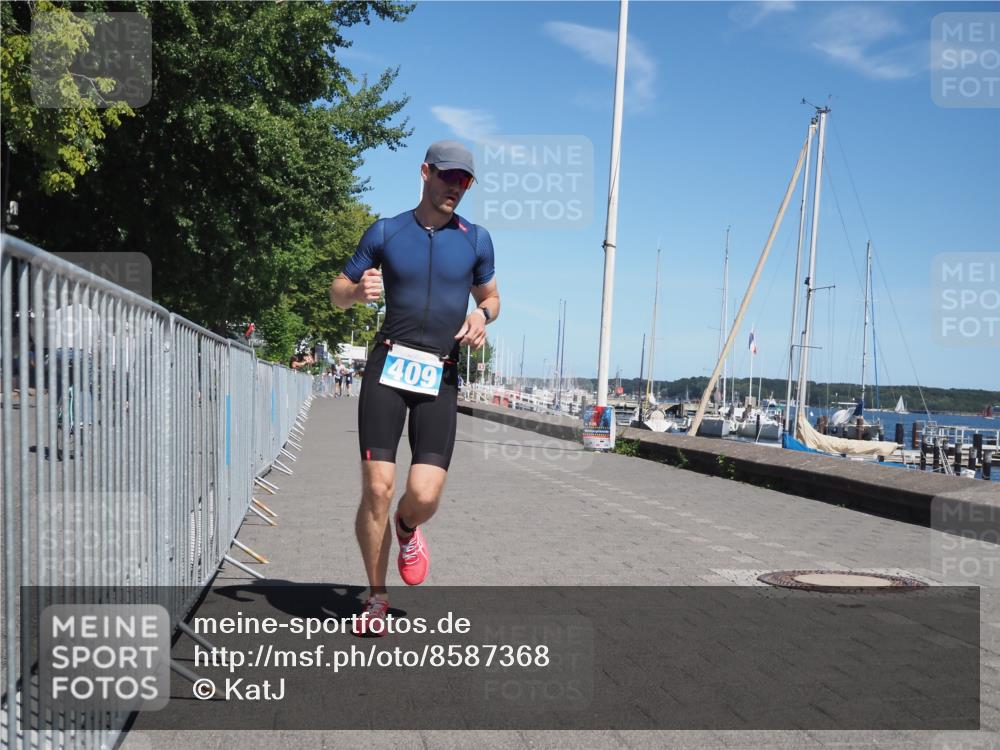 17.08.2025 - KN Förde Triathlon 2025 KatJ http://msf.ph/oto/8587368 17.08.2025 13:30:18 Laufen 409 meine-sportfotos.de