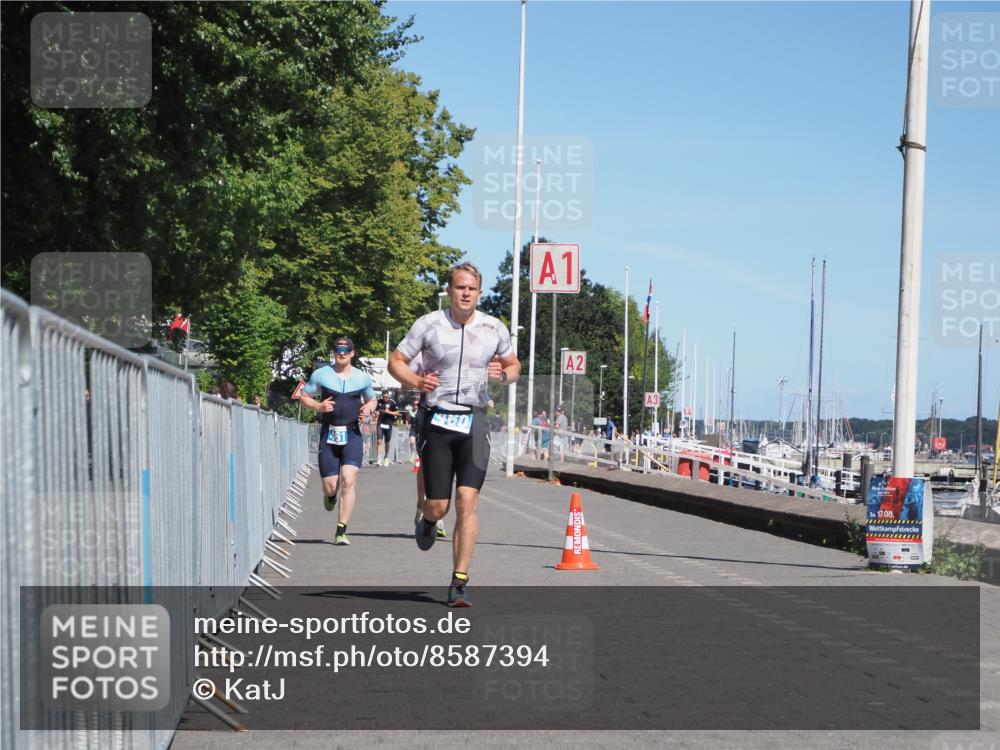 17.08.2025 - KN Förde Triathlon 2025 KatJ http://msf.ph/oto/8587394 17.08.2025 13:30:32 Laufen 404, 460, 461 meine-sportfotos.de