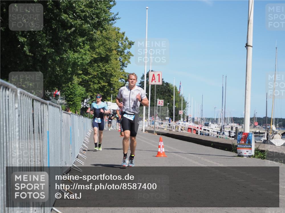 17.08.2025 - KN Förde Triathlon 2025 KatJ http://msf.ph/oto/8587400 17.08.2025 13:30:32 Laufen 404, 460, 461 meine-sportfotos.de
