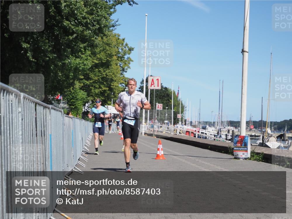 17.08.2025 - KN Förde Triathlon 2025 KatJ http://msf.ph/oto/8587403 17.08.2025 13:30:32 Laufen 404, 460, 461 meine-sportfotos.de