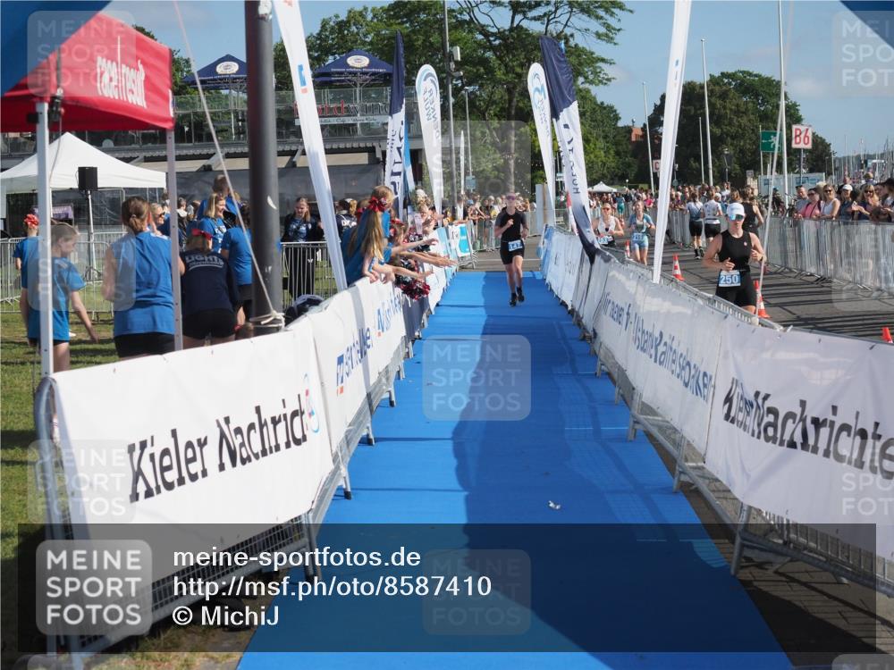 17.08.2025 - KN Förde Triathlon 2025 MichiJ http://msf.ph/oto/8587410 17.08.2025 10:27:47 Laufen 148 meine-sportfotos.de