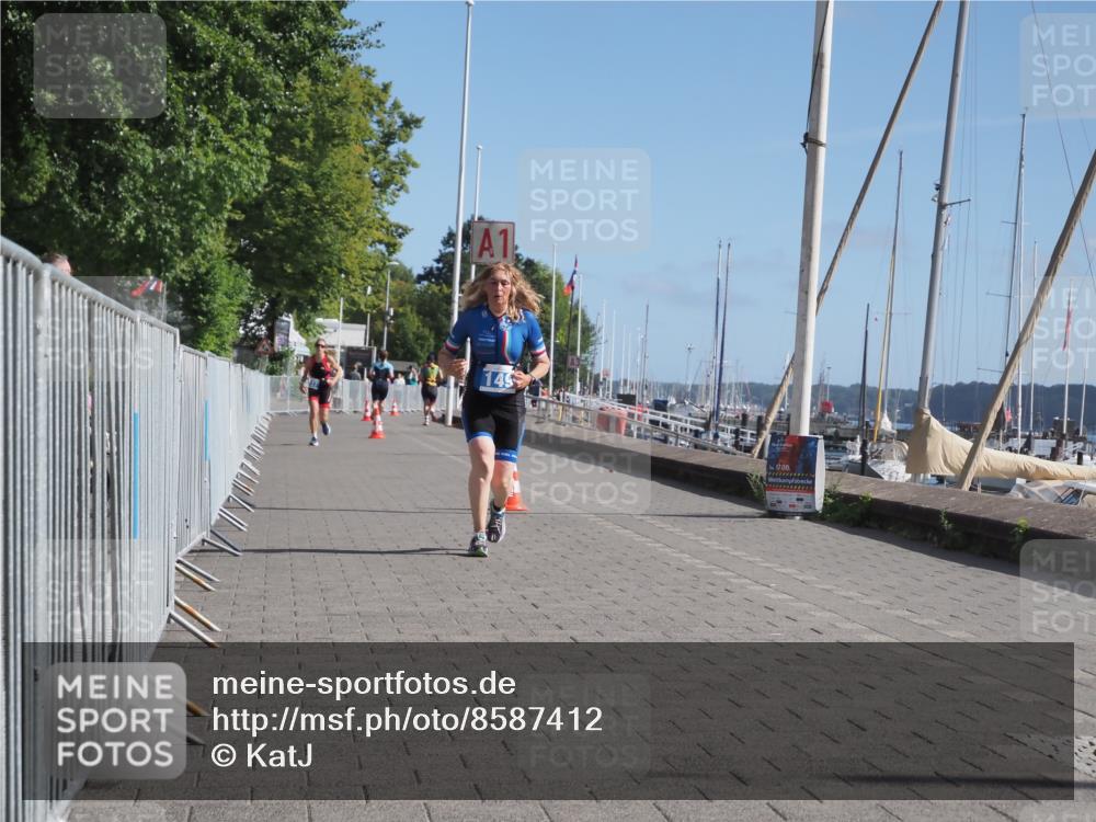 17.08.2025 - KN Förde Triathlon 2025 KatJ http://msf.ph/oto/8587412 17.08.2025 10:37:24 Laufen 149 meine-sportfotos.de