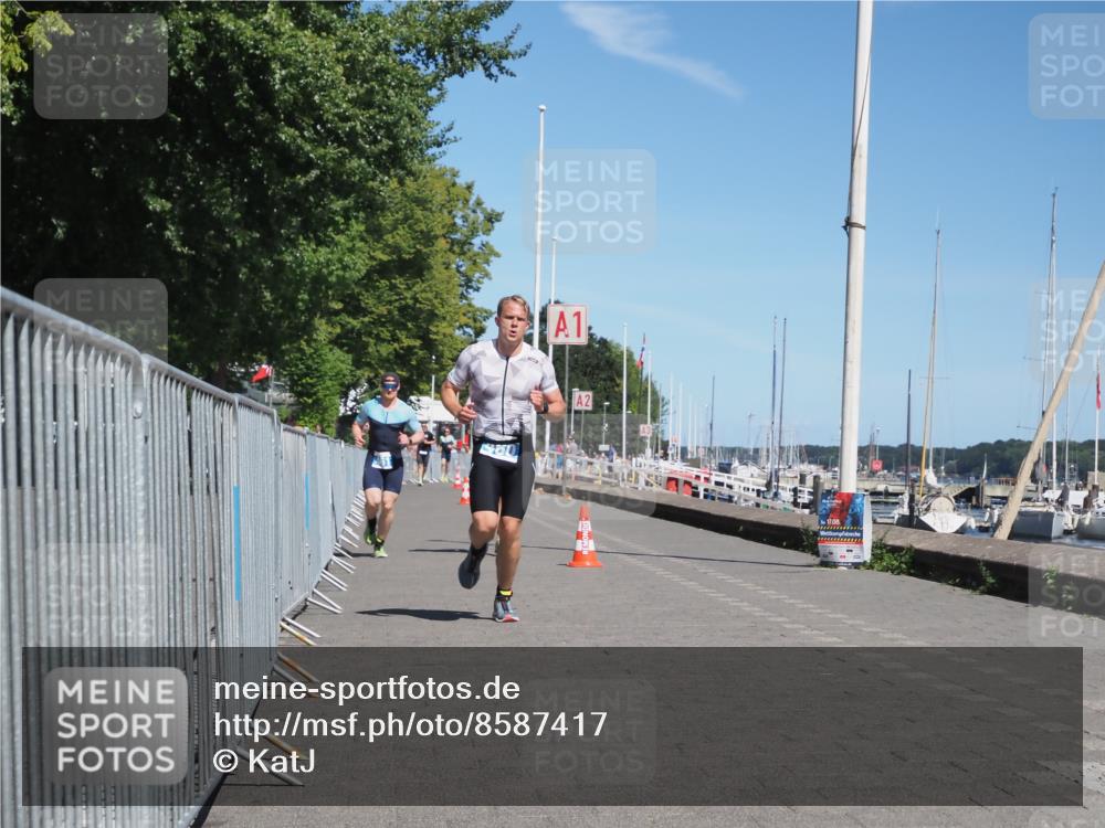 17.08.2025 - KN Förde Triathlon 2025 KatJ http://msf.ph/oto/8587417 17.08.2025 13:30:33 Laufen 404, 460, 461 meine-sportfotos.de