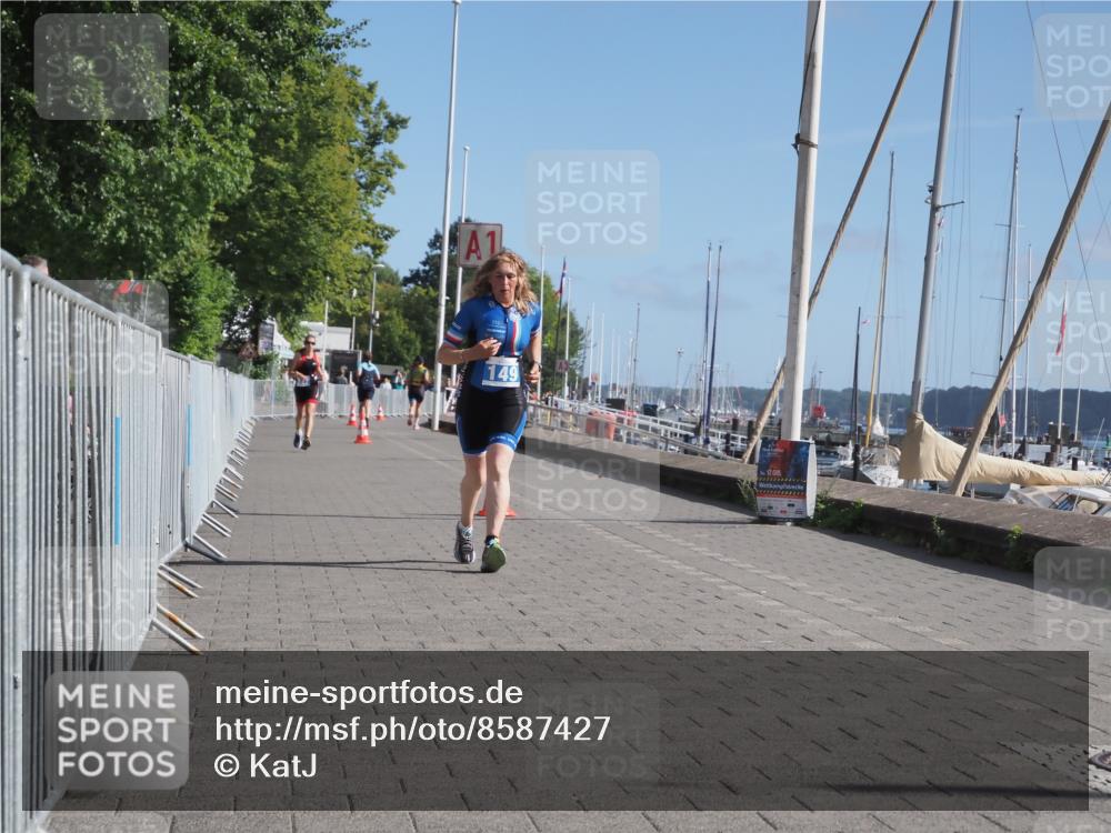 17.08.2025 - KN Förde Triathlon 2025 KatJ http://msf.ph/oto/8587427 17.08.2025 10:37:24 Laufen 149 meine-sportfotos.de