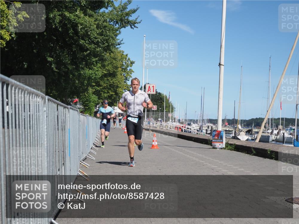 17.08.2025 - KN Förde Triathlon 2025 KatJ http://msf.ph/oto/8587428 17.08.2025 13:30:33 Laufen 404, 460, 461 meine-sportfotos.de