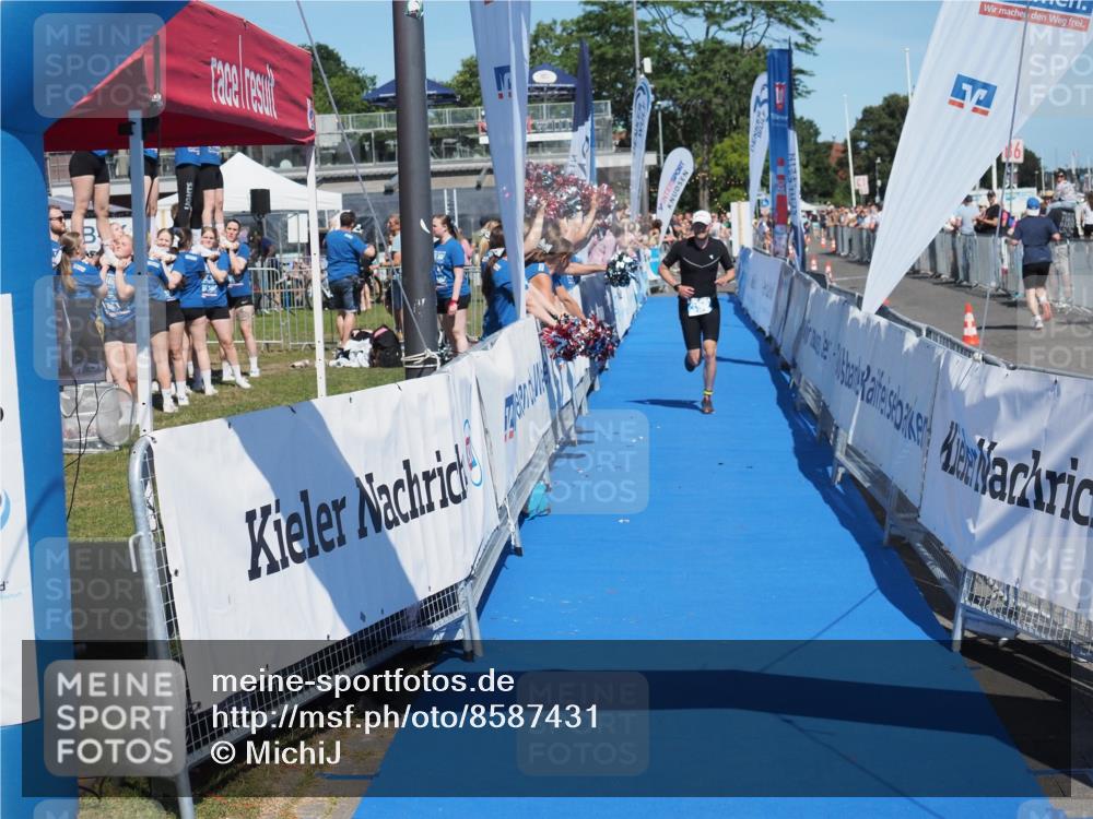 17.08.2025 - KN Förde Triathlon 2025 MichiJ http://msf.ph/oto/8587431 17.08.2025 13:42:02 Laufen 398 meine-sportfotos.de