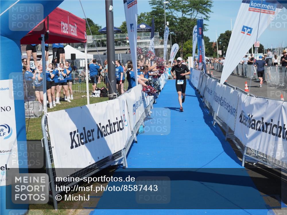 17.08.2025 - KN Förde Triathlon 2025 MichiJ http://msf.ph/oto/8587443 17.08.2025 13:42:03 Laufen 398 meine-sportfotos.de