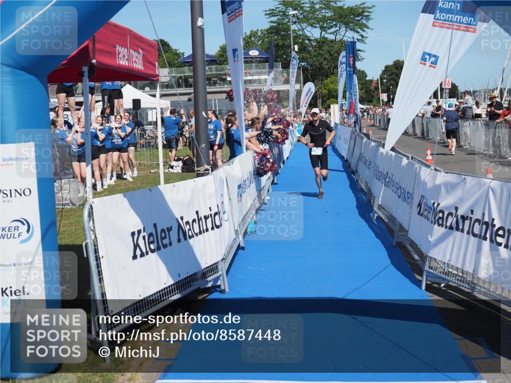 17.08.2025 - KN Förde Triathlon 2025 MichiJ http://msf.ph/oto/8587448 17.08.2025 13:42:03 Laufen 398 meine-sportfotos.de
