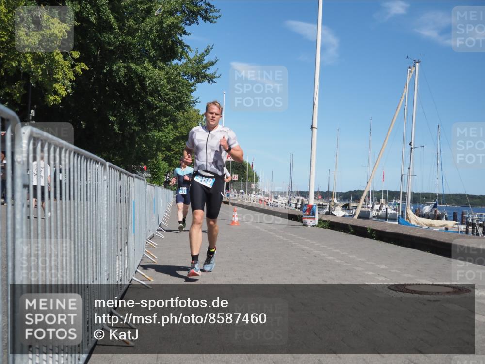 17.08.2025 - KN Förde Triathlon 2025 KatJ http://msf.ph/oto/8587460 17.08.2025 13:30:34 Laufen 404, 460, 461 meine-sportfotos.de