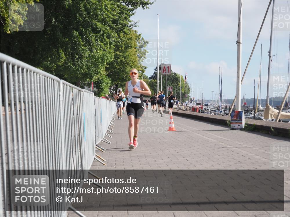 17.08.2025 - KN Förde Triathlon 2025 KatJ http://msf.ph/oto/8587461 17.08.2025 10:12:56 Laufen 153, 168 meine-sportfotos.de